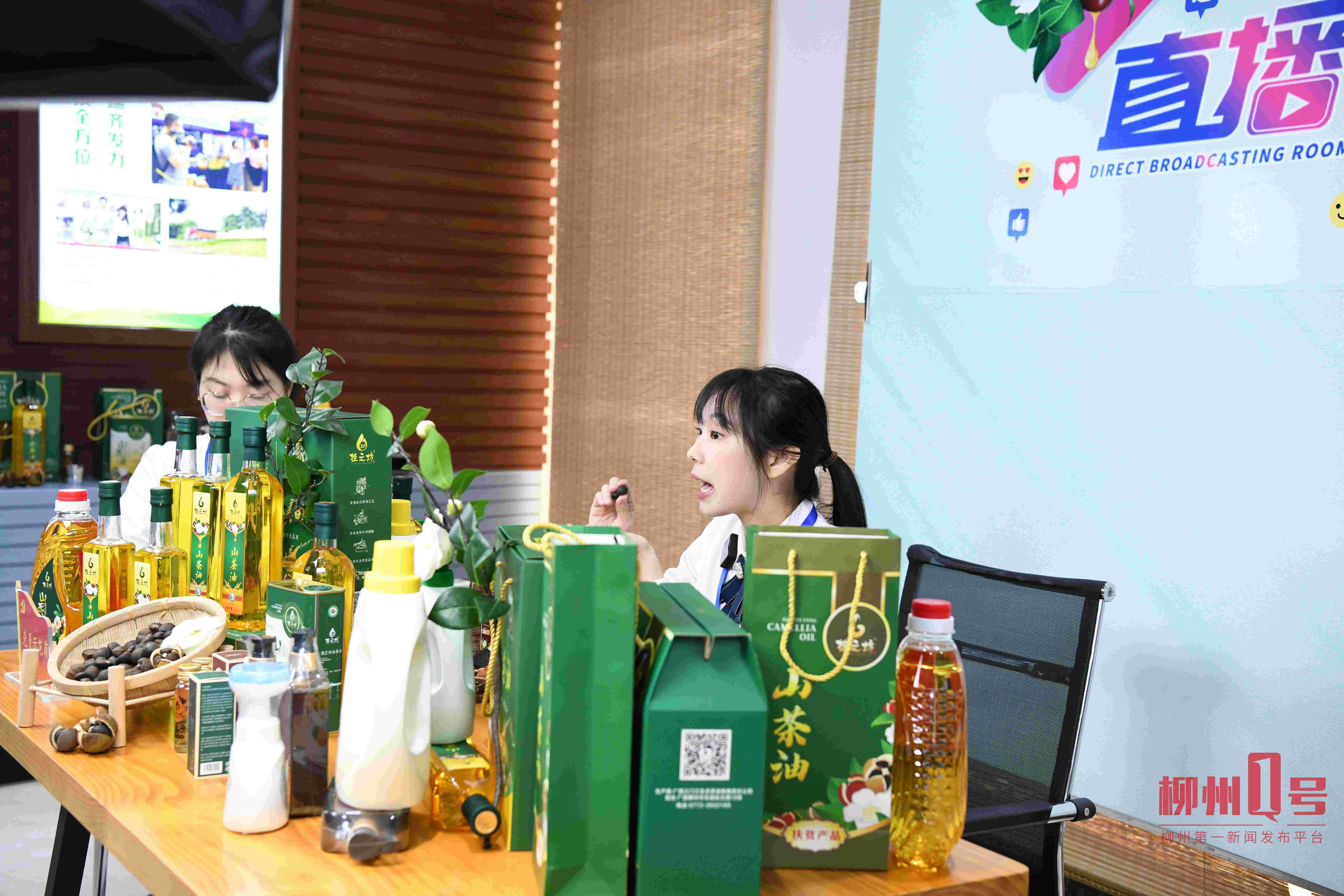 721885_ad88eae3-3dbb-43ae-9b93-6e2e3d770e14_batchwm(1).jpg