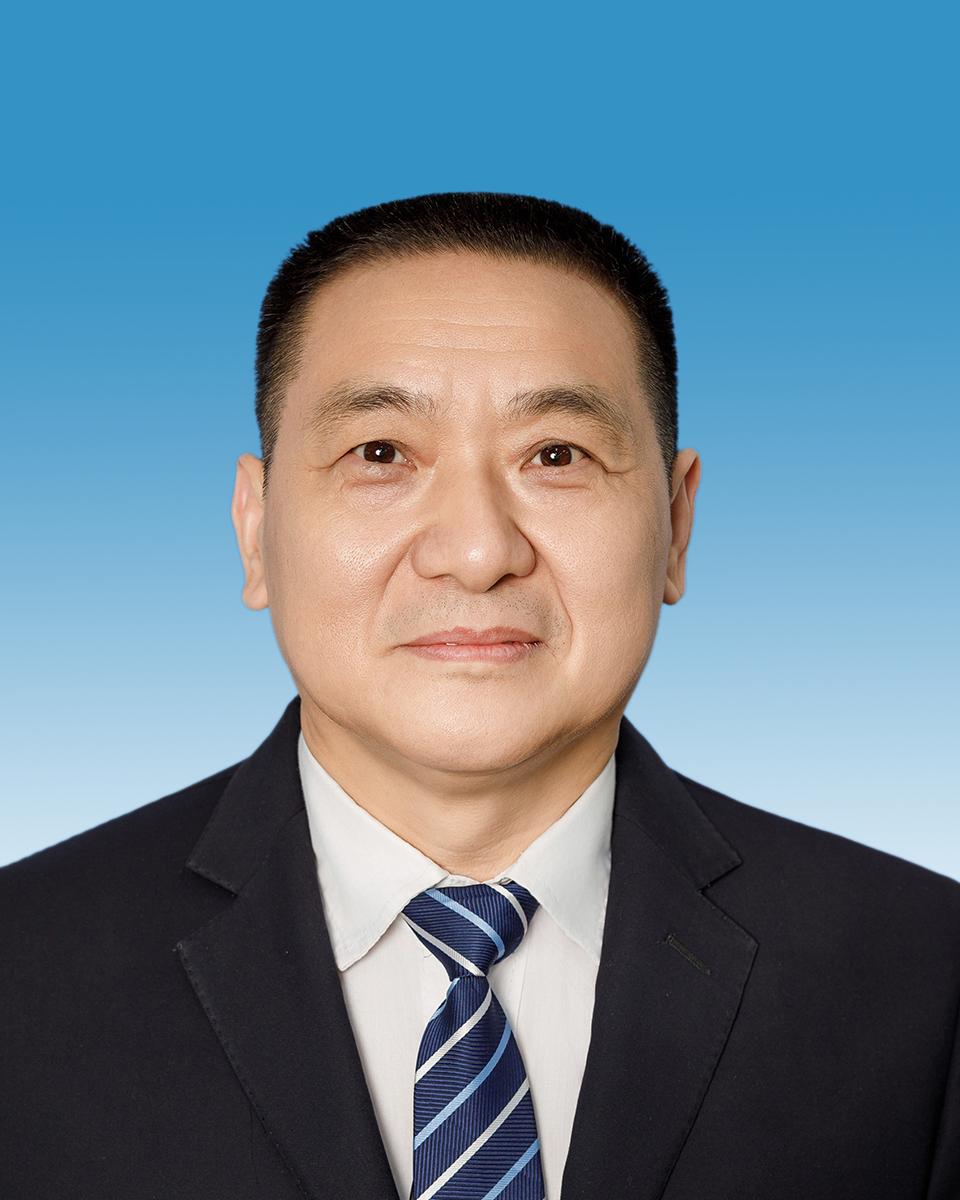 焦伟.jpg